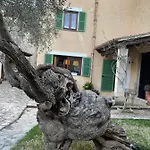 Guillo Villa