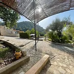 Guillo Villa *